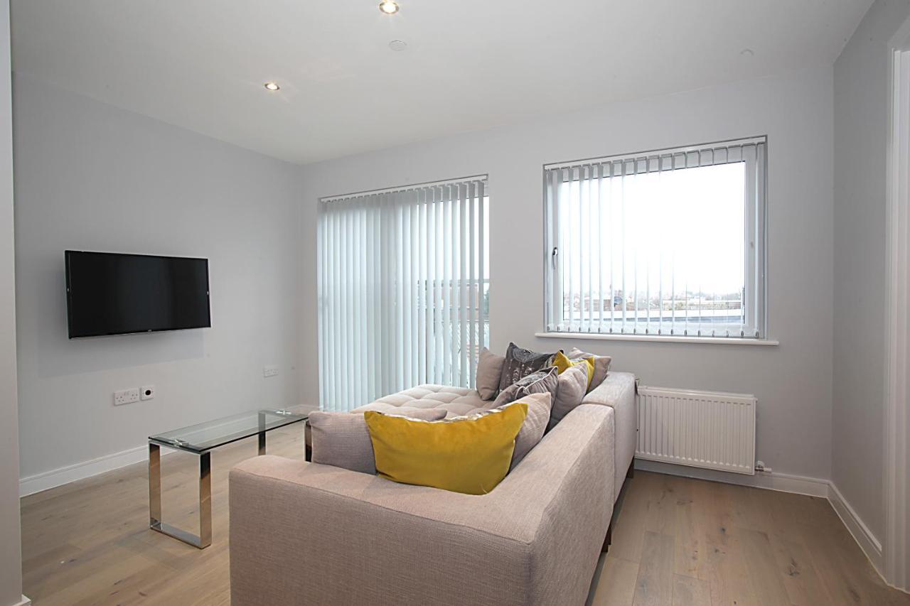 Foundry One Bedroom Apartments Close To Town Center Luton  Kültér fotó