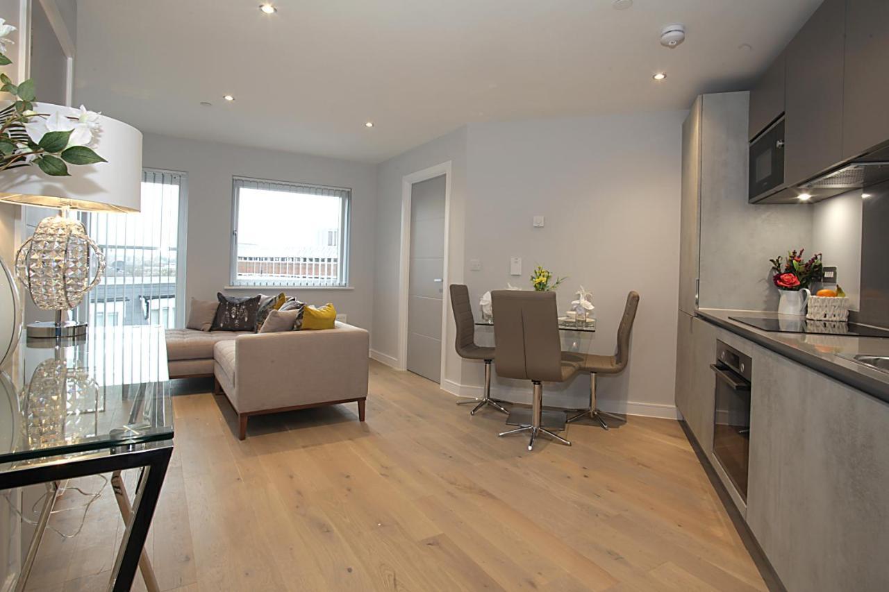 Foundry One Bedroom Apartments Close To Town Center Luton  Kültér fotó