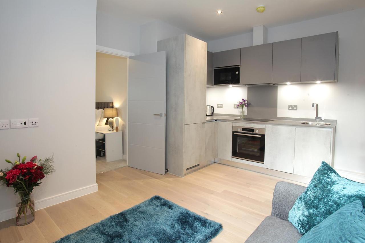 Foundry One Bedroom Apartments Close To Town Center Luton  Kültér fotó