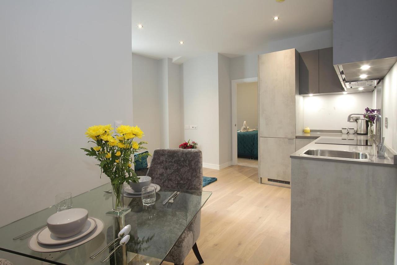 Foundry One Bedroom Apartments Close To Town Center Luton  Kültér fotó